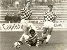 1982-83_045